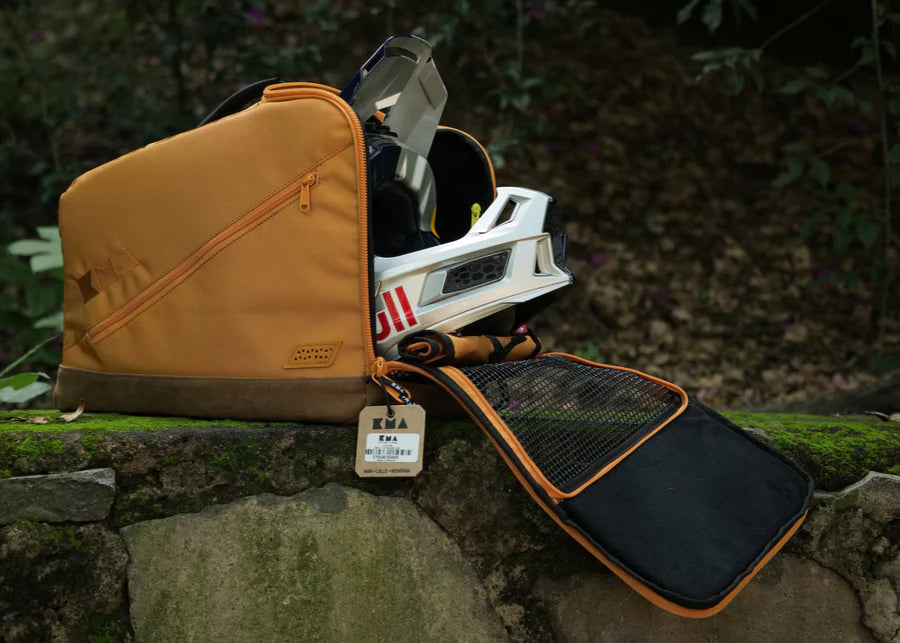 Bolsa de Casco KMA